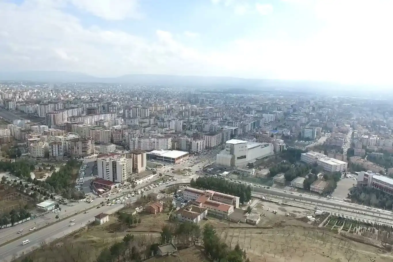Mimar Işık: Mimarlık, şehirlerin konforu ve güvenliği için en önemli unsurdur Mimar Işık: Mimarlık, şehirlerin konforu ve güvenliği için en önemli unsurdur