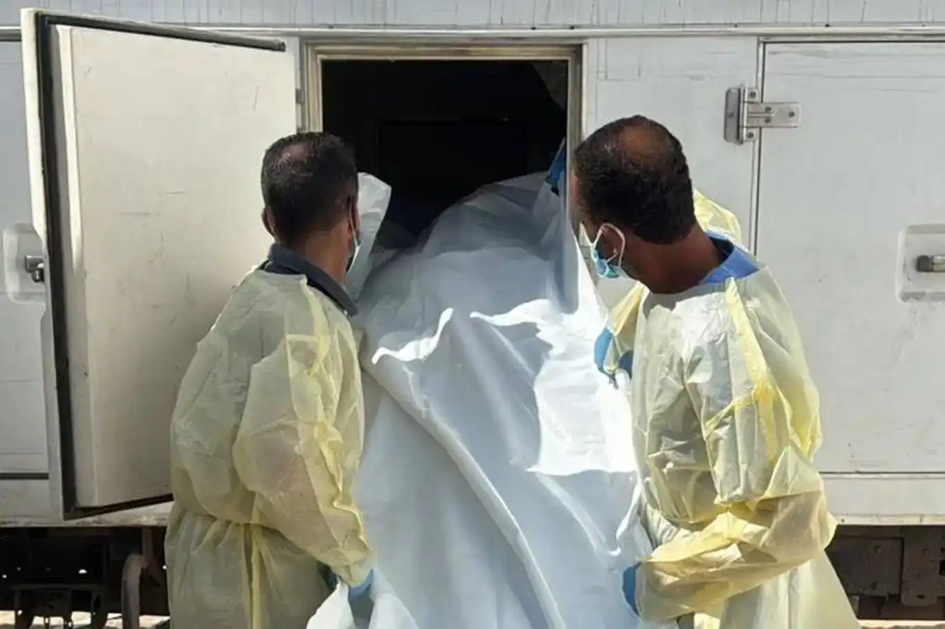 خاچی سوور تەرمی ٣٠ بەندکراوی فەلەستینی گەیاندە غەززە خاچی سوور تەرمی ٣٠ بەندکراوی فەلەستینی گەیاندە غەززە