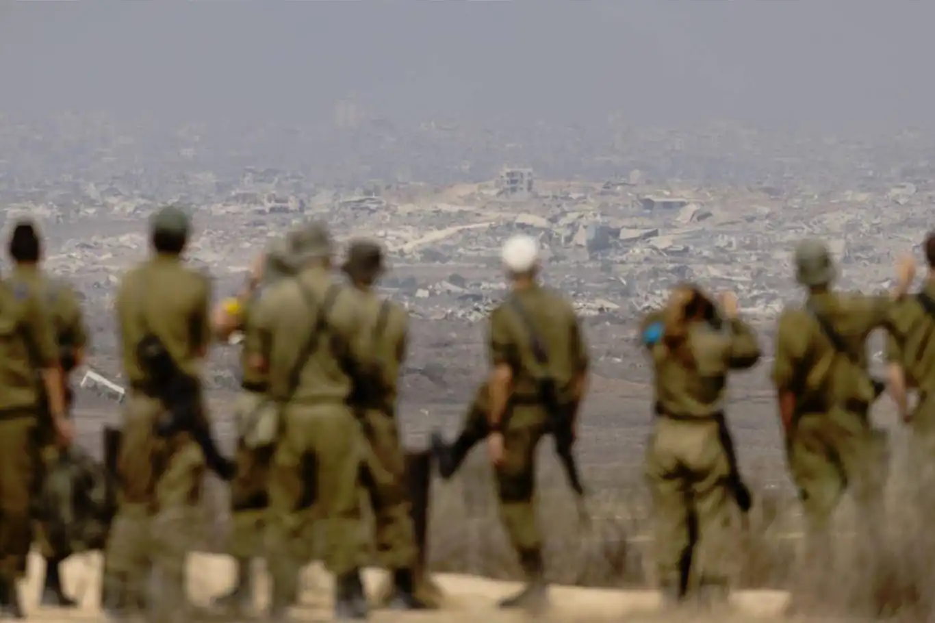 Israeli bombings kill their own captives during Gaza aggression Israeli bombings kill their own captives during Gaza aggression