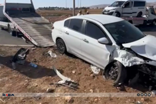 Li Mêrdînê du wesayît li hev qelibîn: 4 birîndar