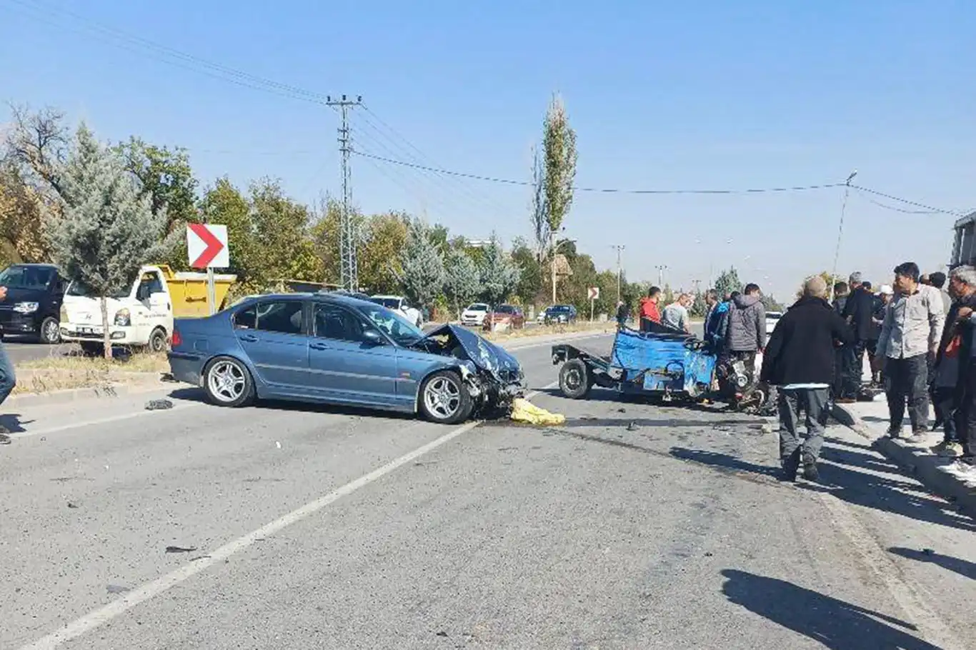 Malatya'da zincirleme kaza: 1'ağır 3 yaralı Malatya'da zincirleme kaza: 1'ağır 3 yaralı