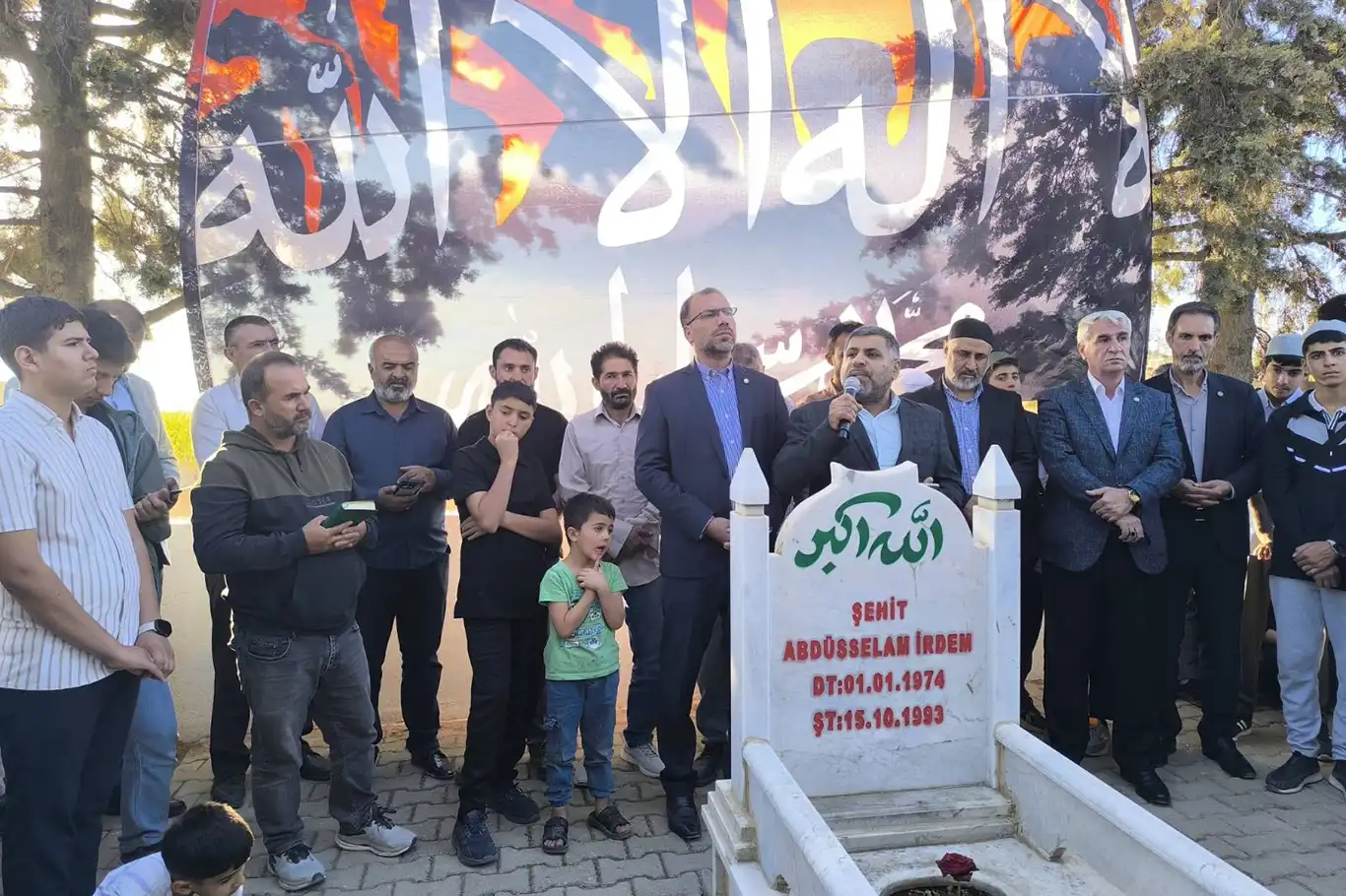 Şanlıurfa’da Şehid Abdusselam İrdem dualarla anıldı Şanlıurfa’da Şehid Abdusselam İrdem dualarla anıldı