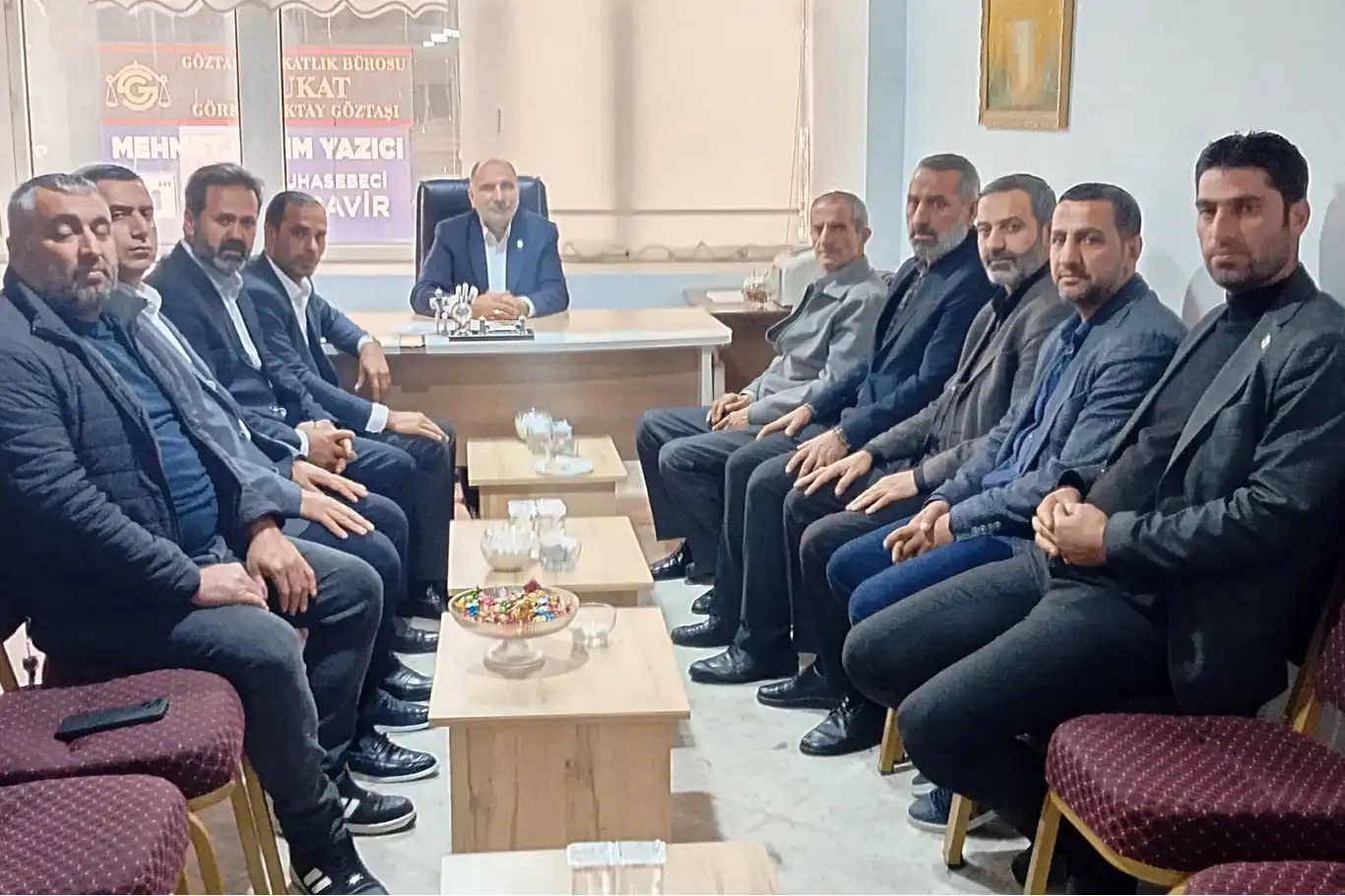 HÜDA PAR Bingöl İl Başkanlığından muhtarlara ziyaret HÜDA PAR Bingöl İl Başkanlığından muhtarlara ziyaret