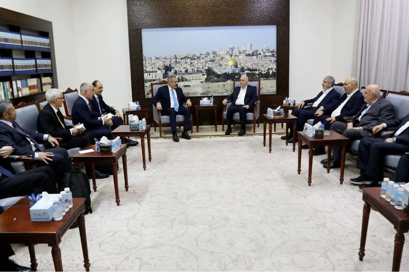 HAMAS'tan Bakan Fidan ve Kalın ile yaptıkları görüşmeye ilişkin açıklama HAMAS'tan Bakan Fidan ve Kalın ile yaptıkları görüşmeye ilişkin açıklama
