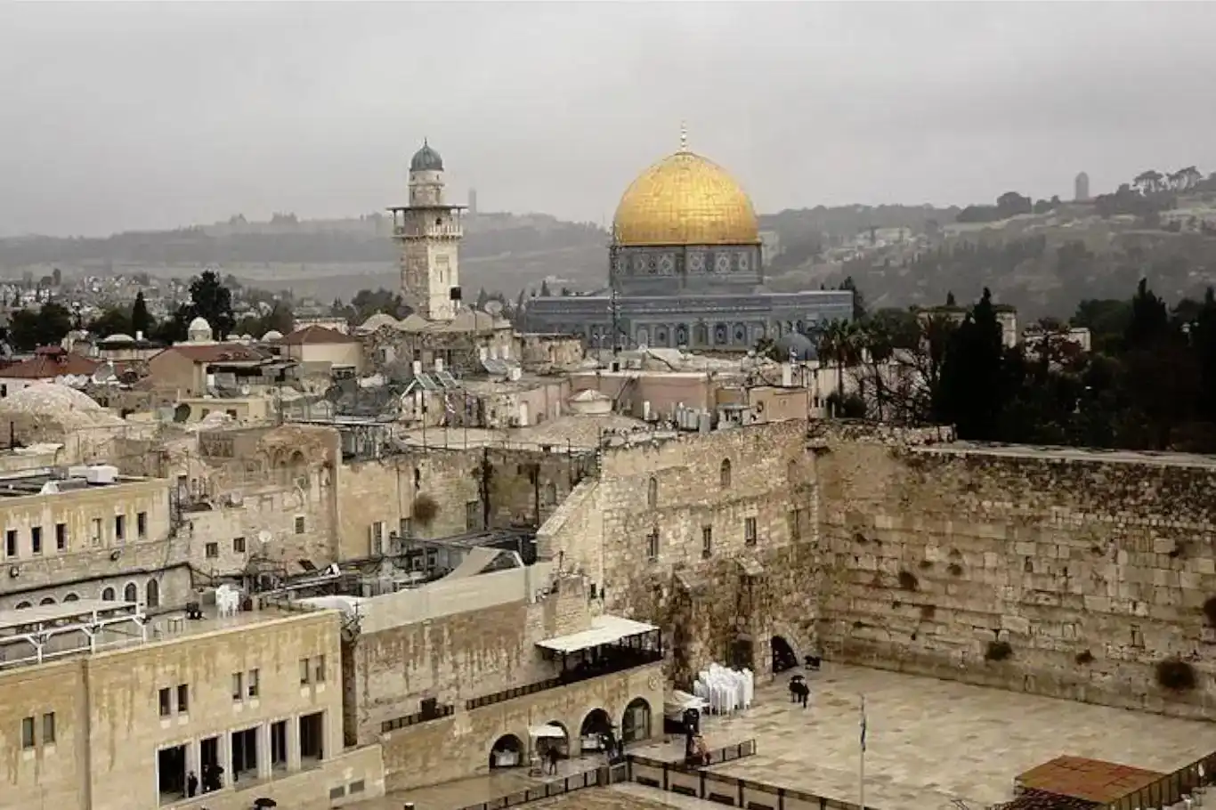 محافظة القدس: حفريات الاحتلال حول الأقصى تهدد المعالم المقدسة محافظة القدس: حفريات الاحتلال حول الأقصى تهدد المعالم المقدسة