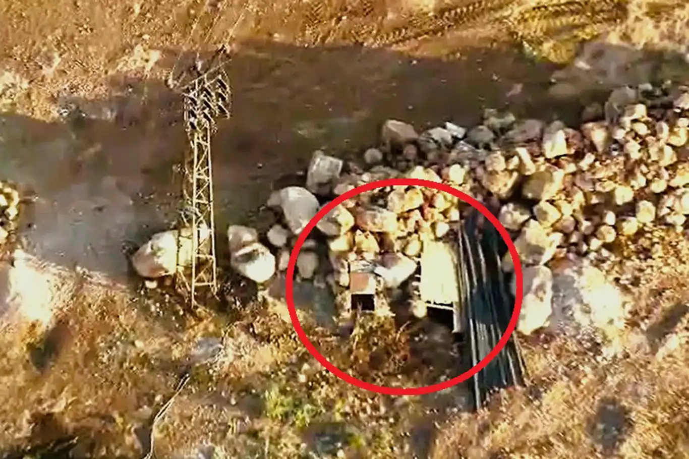 Yapay zeka entegrasyonlu dronlar yer altındaki kaçak trafoları tespit etti Yapay zeka entegrasyonlu dronlar yer altındaki kaçak trafoları tespit etti