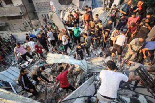 Siyonist rejim ordusu ateşkes dinlemiyor: Gazze'de sivil araca saldırı