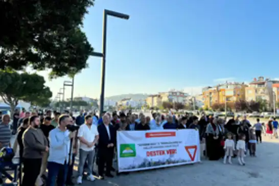 Antalya'da HÜDA PAR'dan  “Soykırımcı Siyonistler Yargılansın” imza kampanyasına destek