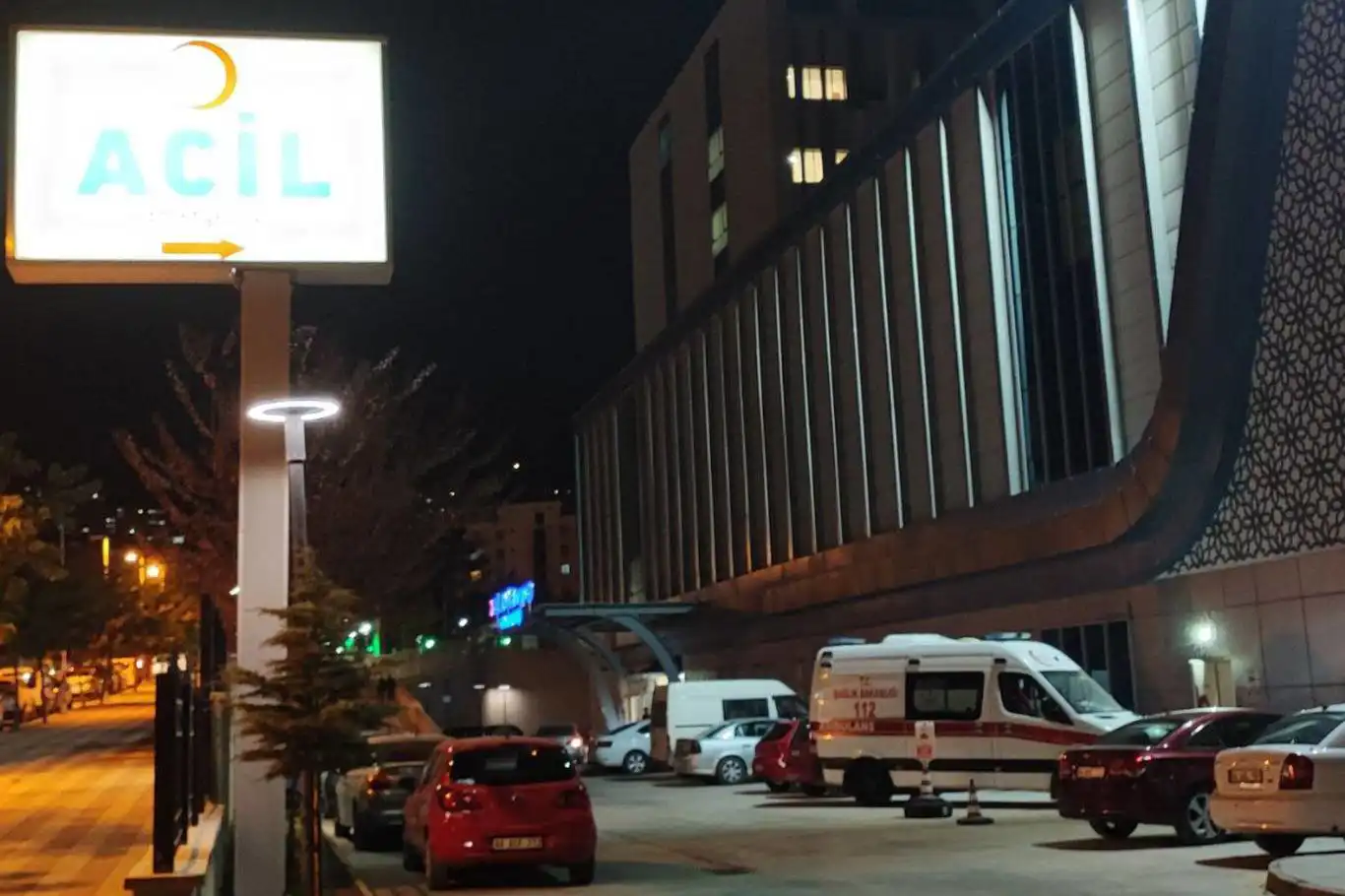 Ayağından silahla yaralanan kişi kendi imkanıyla hastaneye gitti Ayağından silahla yaralanan kişi kendi imkanıyla hastaneye gitti