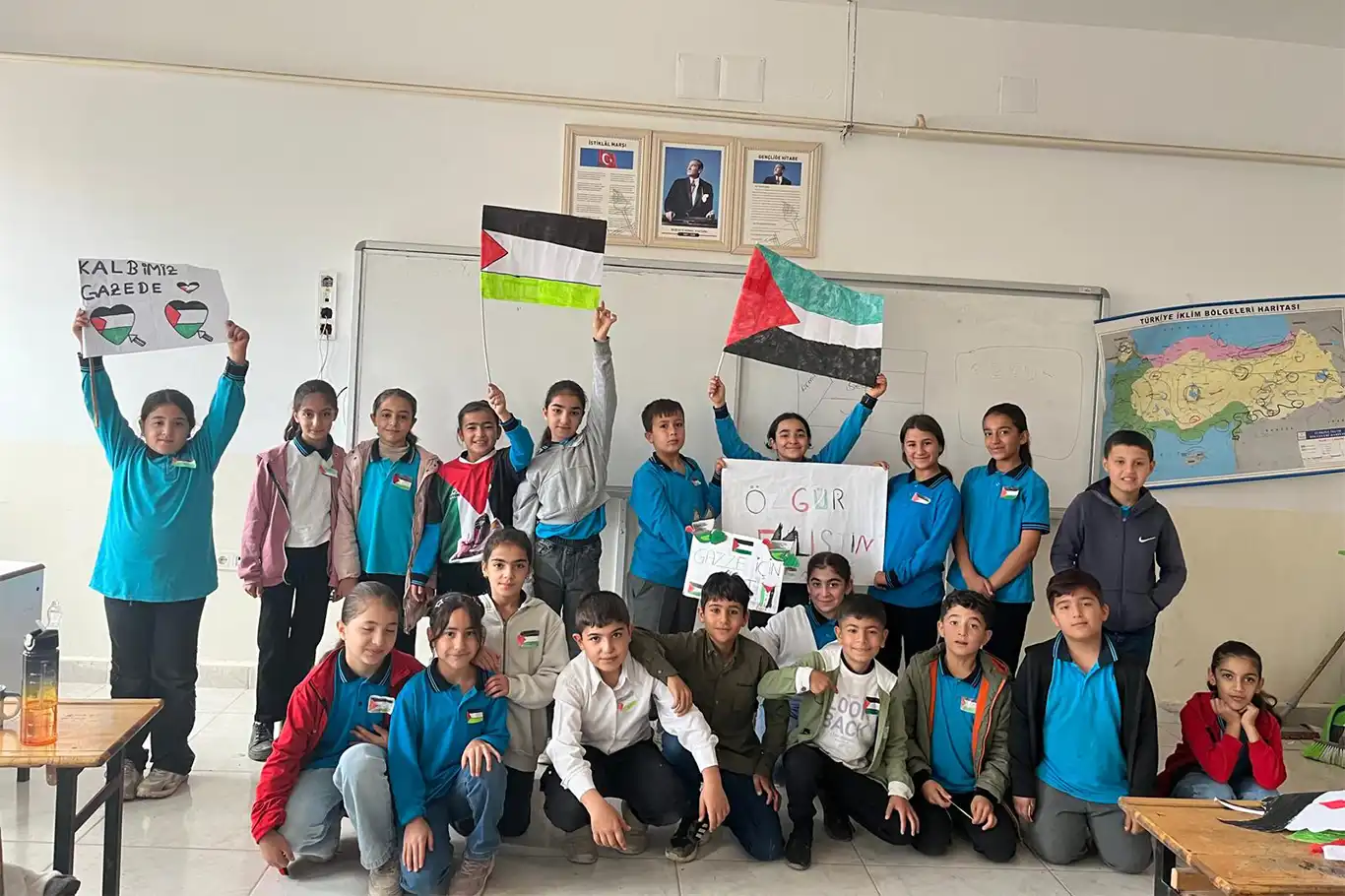 Şanlıurfa’da okullardan Gazze’ye anlamlı destek Şanlıurfa’da okullardan Gazze’ye anlamlı destek