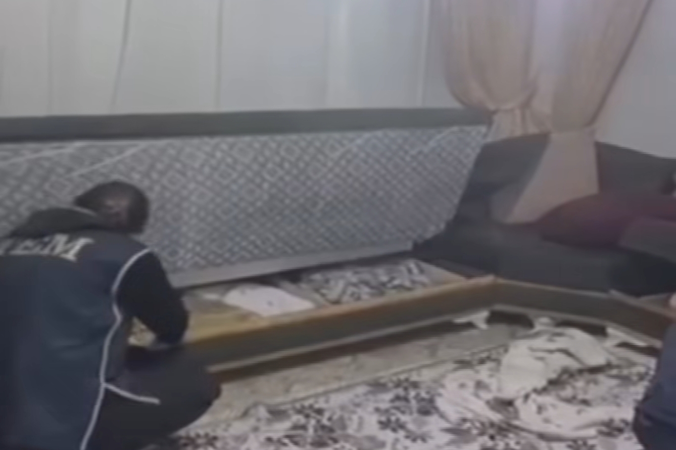 Adana’da DAİŞ operasyonu: 6 şüpheli gözaltında Adana’da DAİŞ operasyonu: 6 şüpheli gözaltında