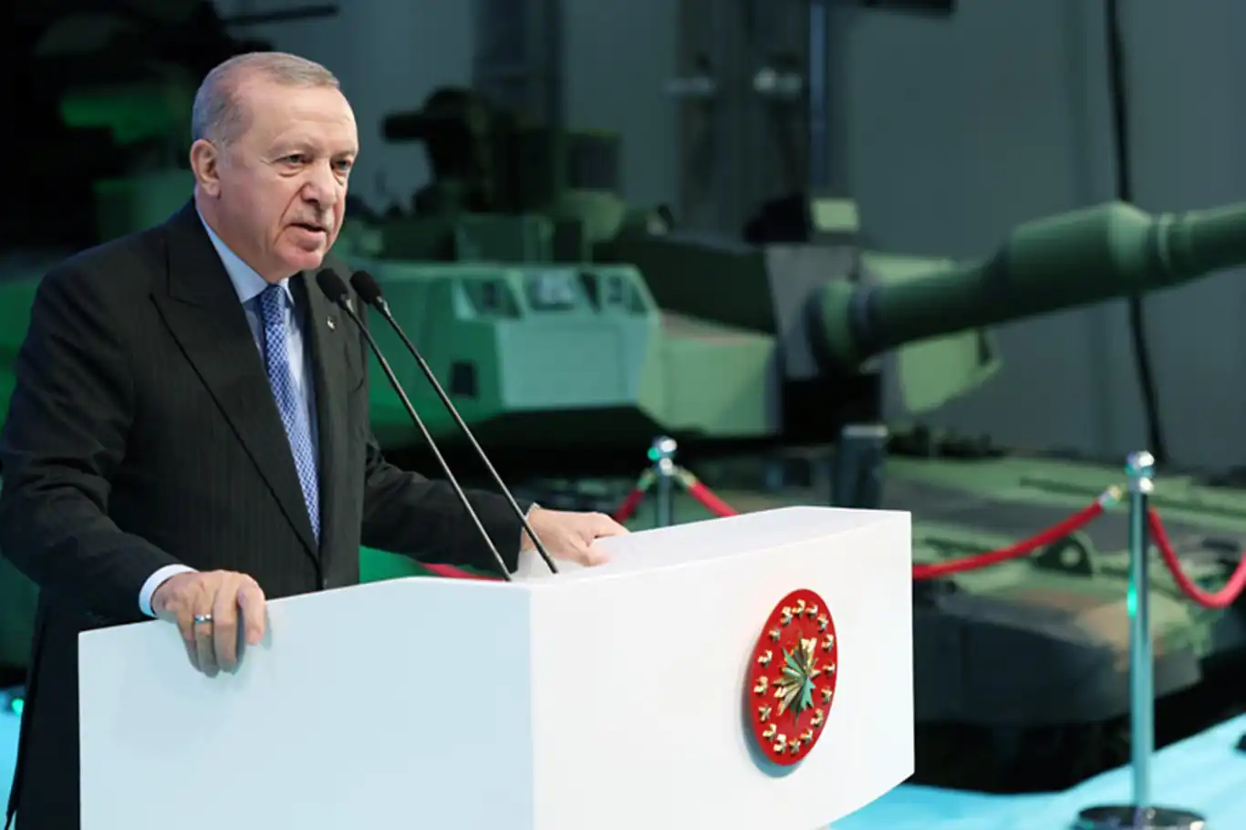 Cumhurbaşkanı Erdoğan: Savunma sanayinde tam bağımsız Türkiye hedefine doğru sağlam adımlarla ilerliyoruz Cumhurbaşkanı Erdoğan: Savunma sanayinde tam bağımsız Türkiye hedefine doğru sağlam adımlarla ilerliyoruz