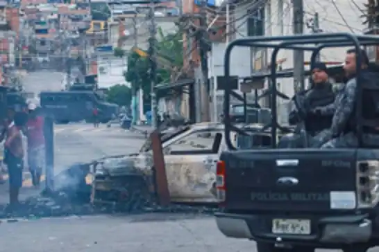 Brezilya'da uyuşturucu operasyonunda çatışma: 64 ölü