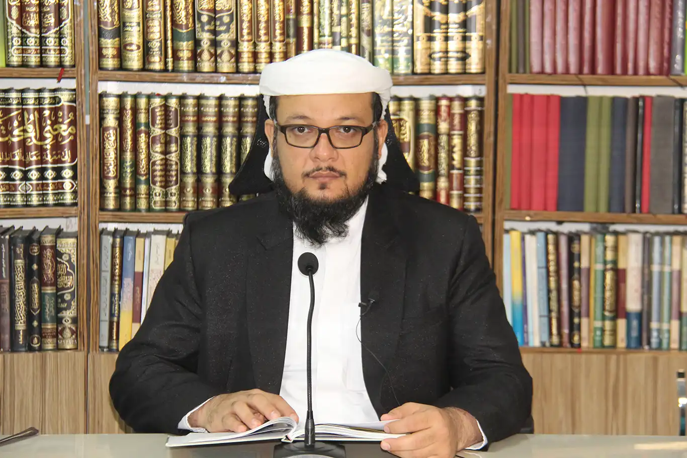 Yemenli Âlim Şeyh Lebîb Necîb: Fıkıh, Müslümanın hayat rehberidir Yemenli Âlim Şeyh Lebîb Necîb: Fıkıh, Müslümanın hayat rehberidir