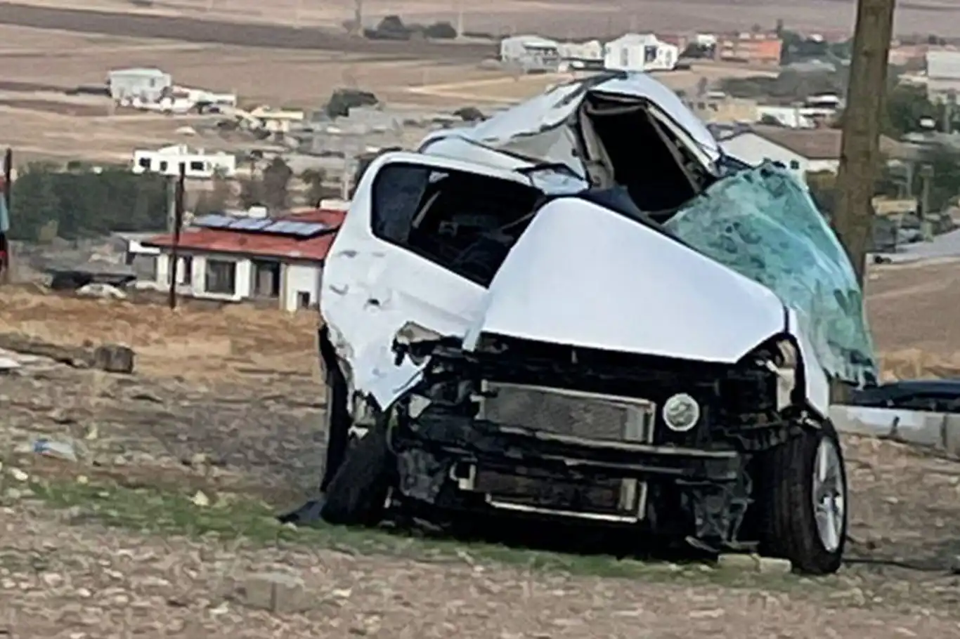 Diyarbakır’da yol çalışması bölgesinde kaza: Genç hemşire hayatını kaybetti Diyarbakır’da yol çalışması bölgesinde kaza: Genç hemşire hayatını kaybetti