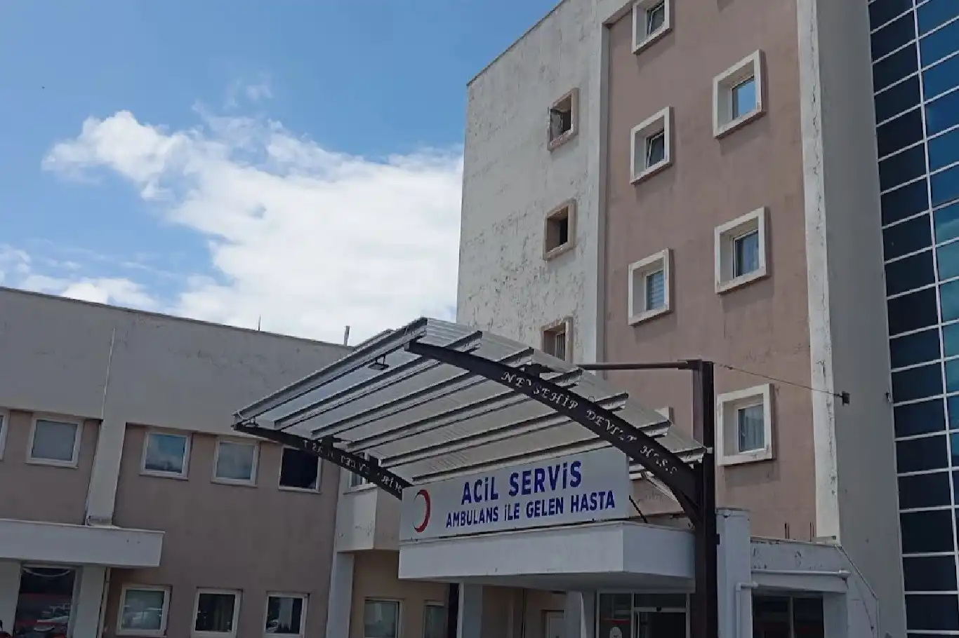 Nevşehir’de otomobil ile motosiklet çarpıştı: 1 yaralı Nevşehir’de otomobil ile motosiklet çarpıştı: 1 yaralı