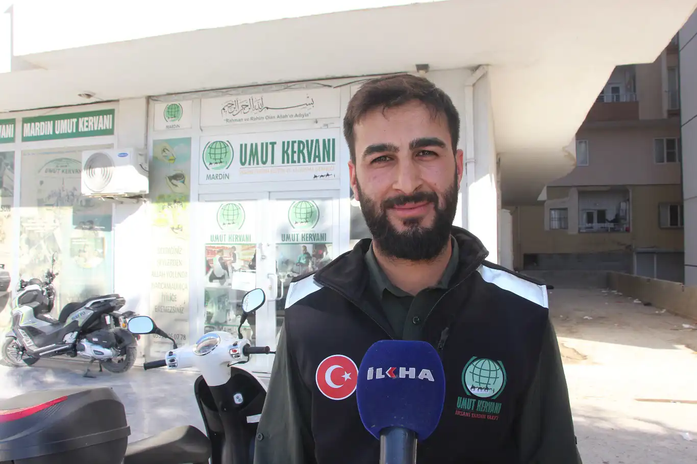 Mardinli hayırsever tek olan motosikletini Gazze'ye bağışladı Mardinli hayırsever tek olan motosikletini Gazze'ye bağışladı