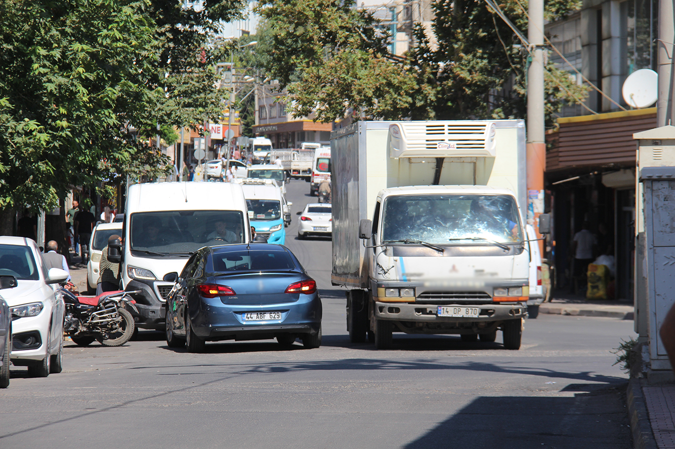 Ergani'nin trafik ve otopark sorunu çekilmez hale dönüştü