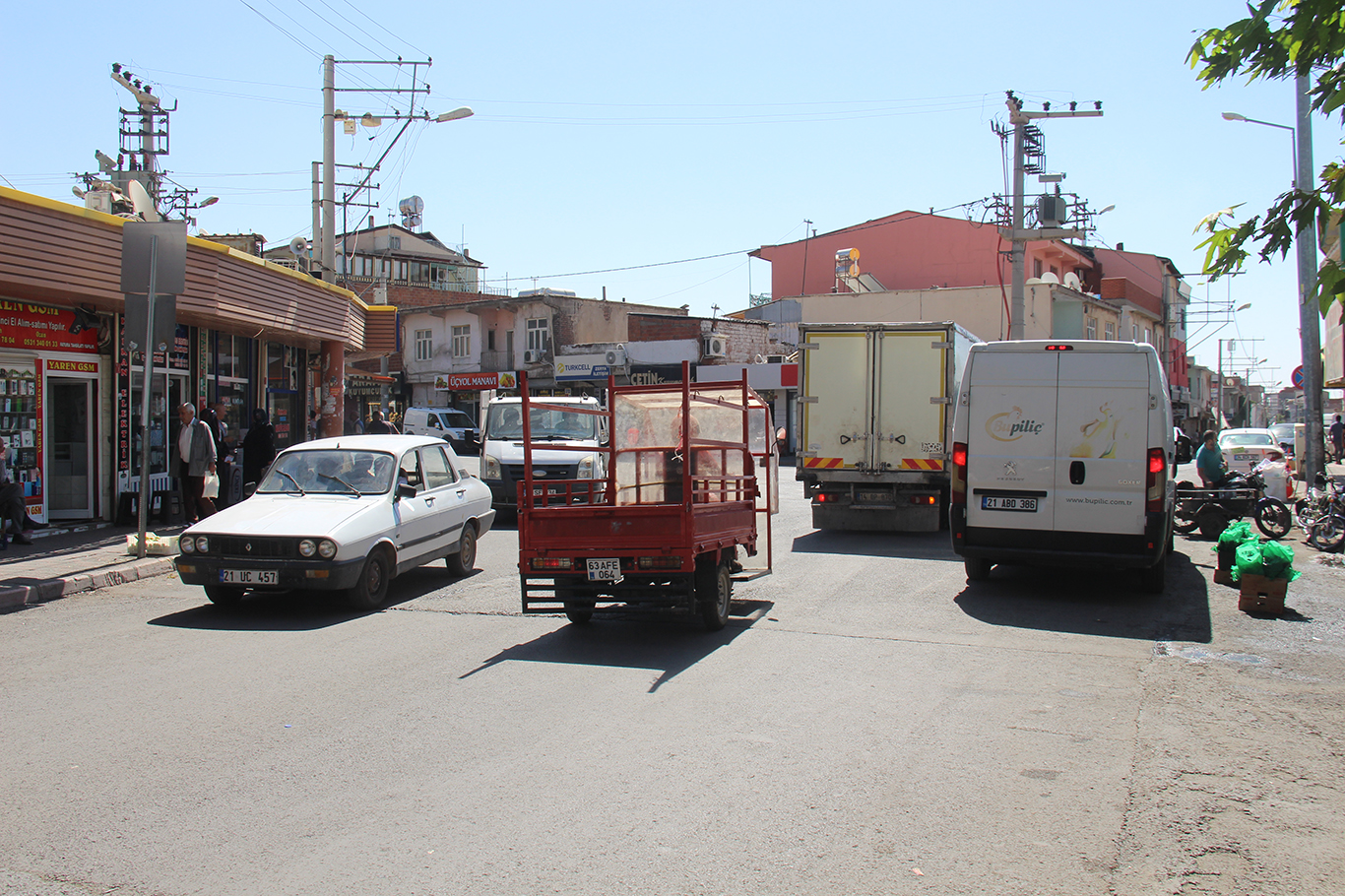 Ergani'nin trafik ve otopark sorunu çekilmez hale dönüştü