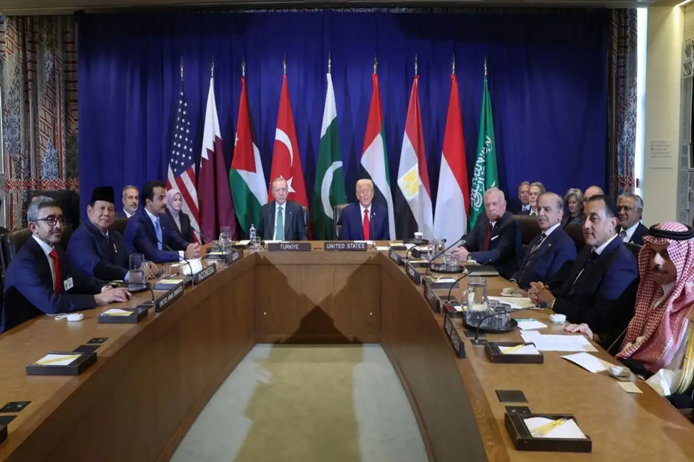 US, Qatar, and Egypt mediate Gaza talks as Israel continues attacks