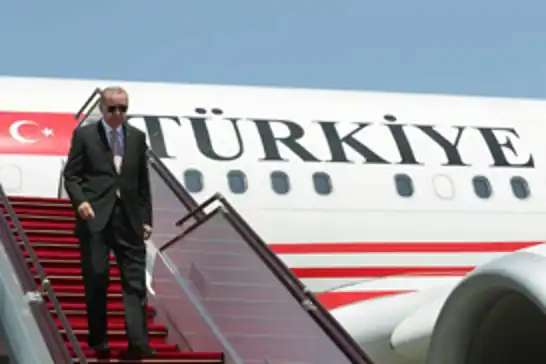 الرئيس أردوغان يتوجه إلى أذربيجان للمشاركة في قمة منظمة الدول التركية