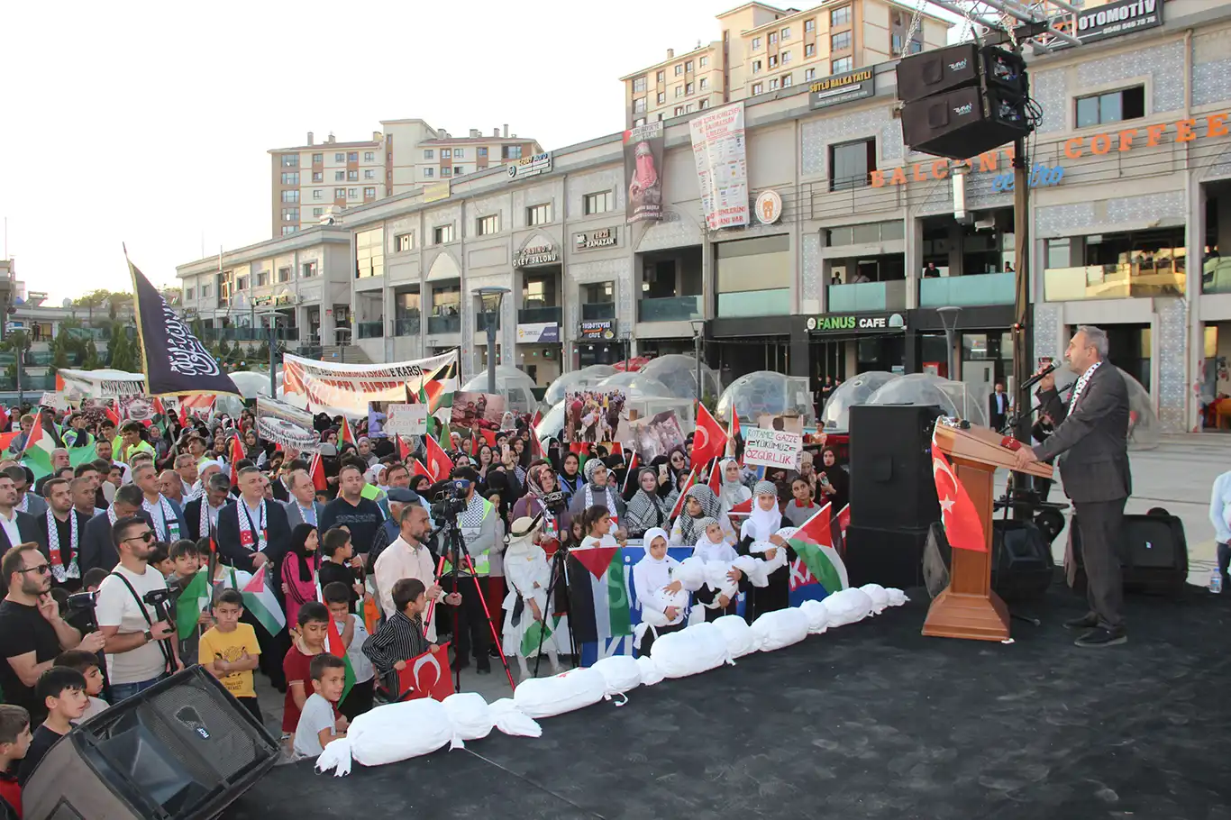 HÜDA PAR Milletvekili Demir: Siyonistseverler, güvenlik tehdididir