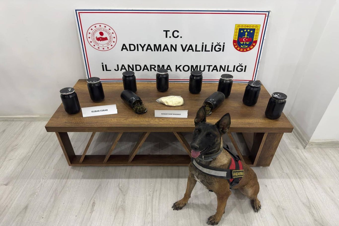 Adıyaman'da uyuşturucu operasyonunda 3 kişi tutuklandı