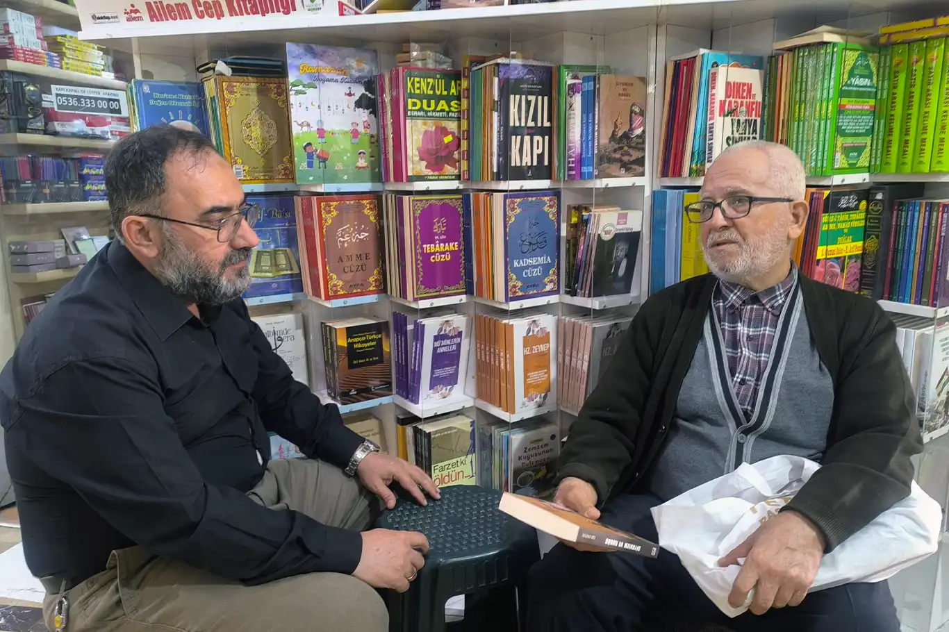 "Müslümanlar Kur’an ile yüzleşmeli, güçlü ve şuurlu nesiller yetiştirilmelidir" "Müslümanlar Kur’an ile yüzleşmeli, güçlü ve şuurlu nesiller yetiştirilmelidir"