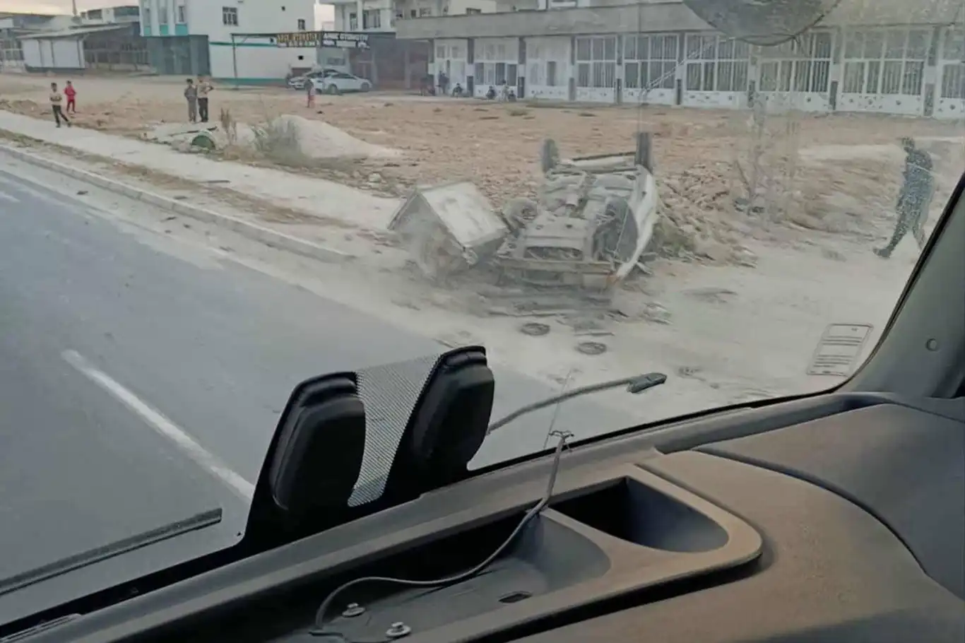 Şanlıurfa’da tır ile otomobil çarpıştı: 1 ölü Şanlıurfa’da tır ile otomobil çarpıştı: 1 ölü