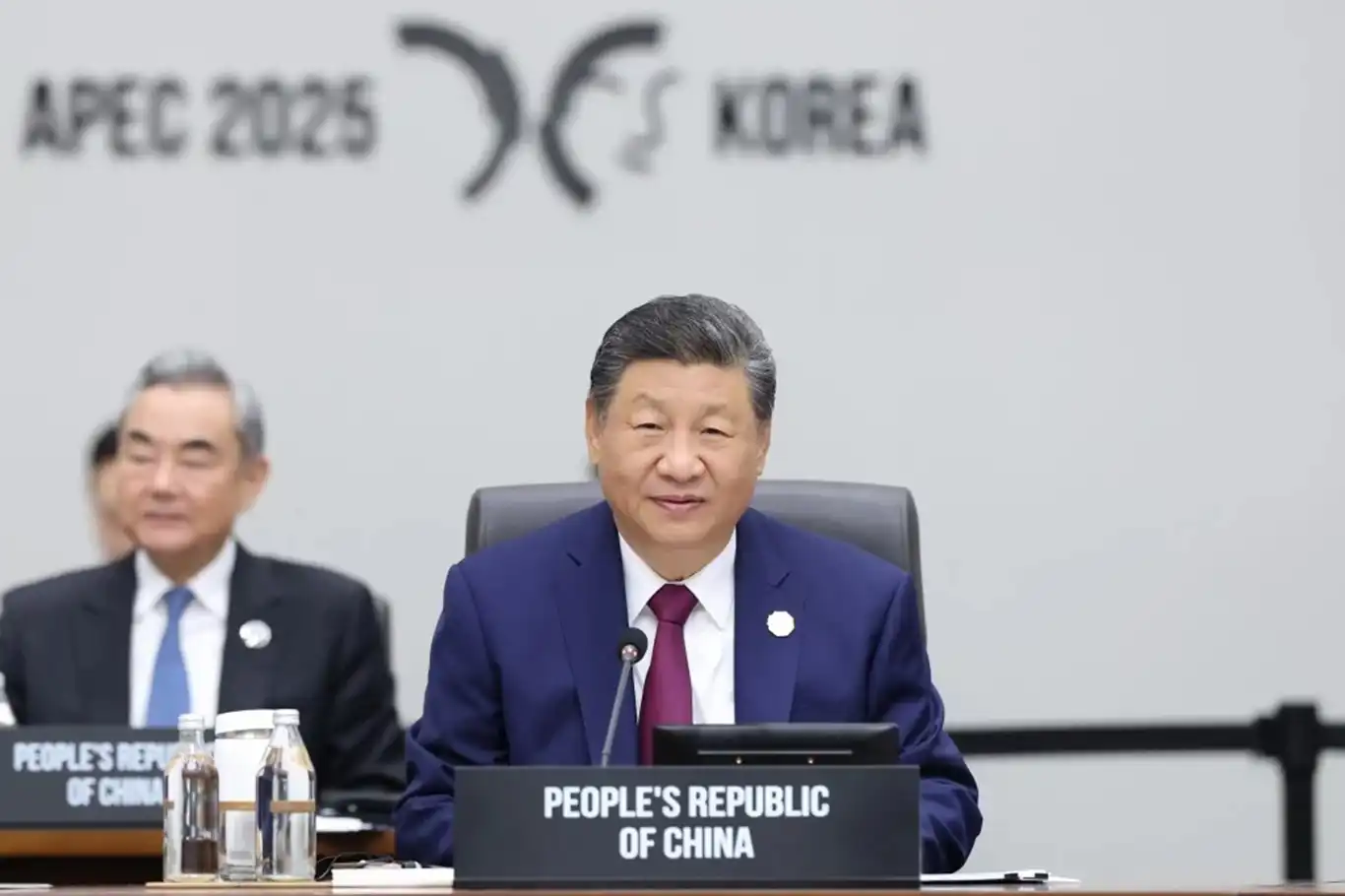 China to host 2026 APEC summit in Shenzhen China to host 2026 APEC summit in Shenzhen