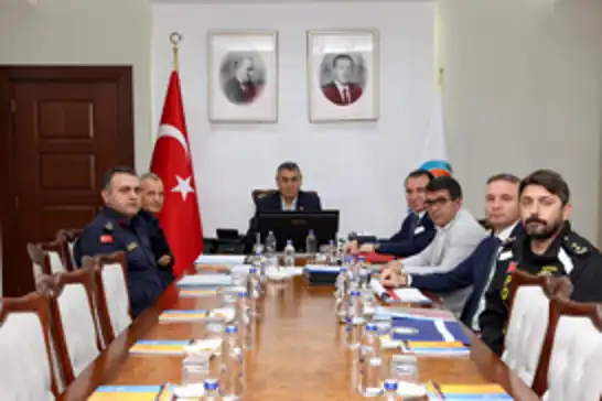 Mersin’de güvenlik ve asayiş değerlendirme toplantısı yapıldı