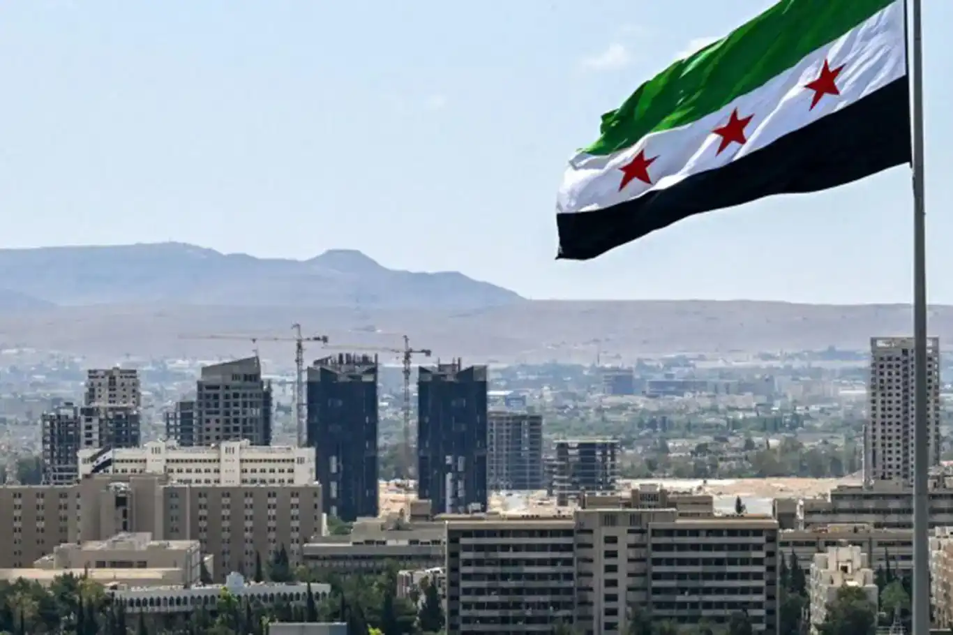 الولايات المتحدة تعلّق العقوبات المفروضة على سوريا بموجب "قانون قيصر" لمدة 6 أشهر