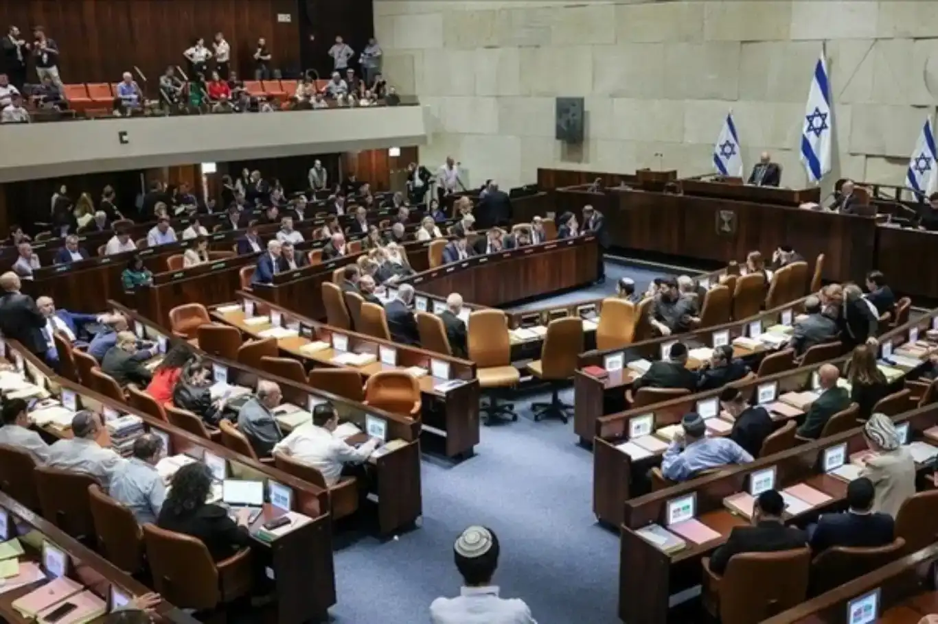 الكنيست يصادق على قانون إعدام الأسرى الفلسطينيين في قراءة أولى