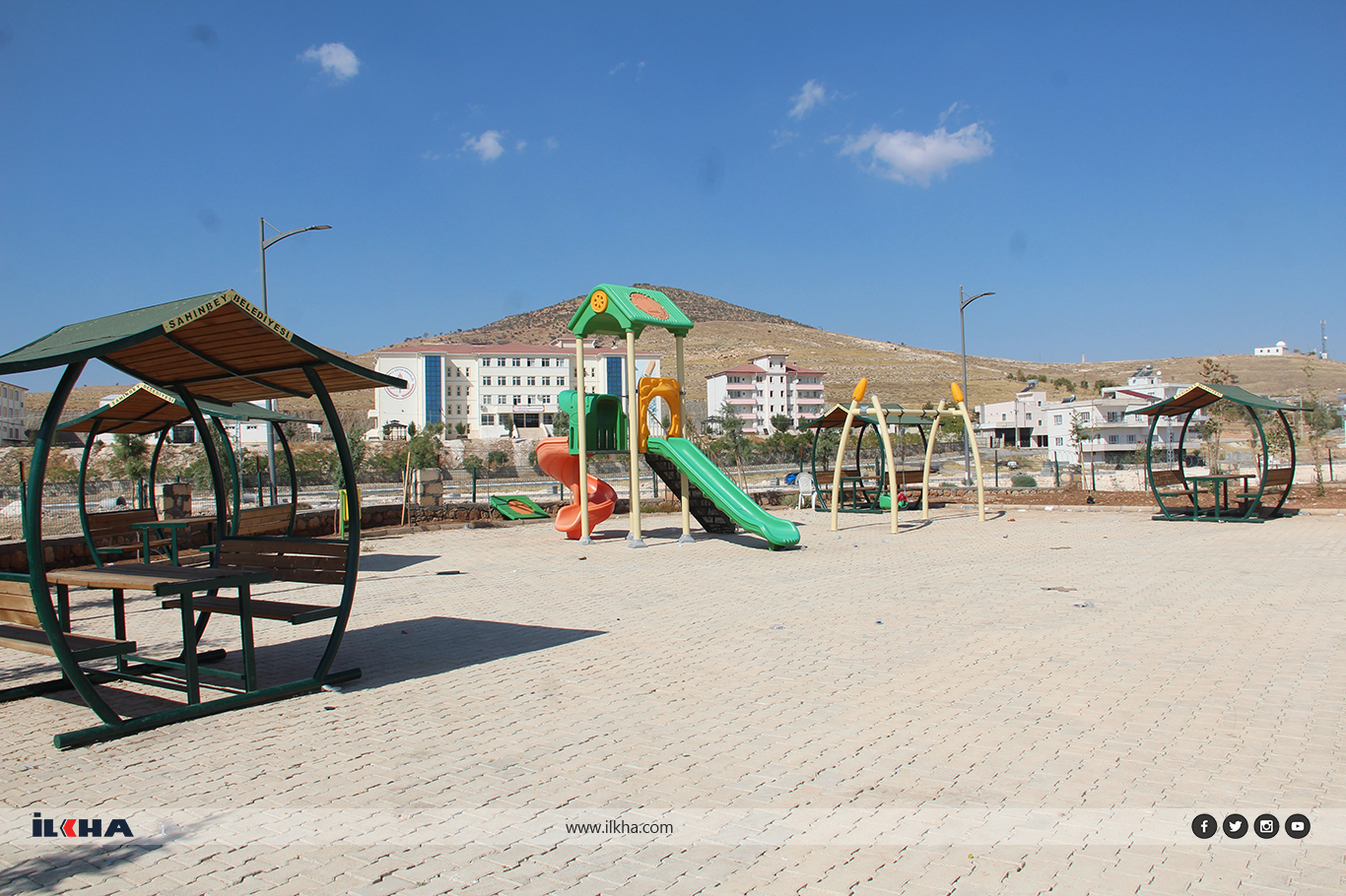 27e640d6-6f15-4bcc-8e28-d97ead750738