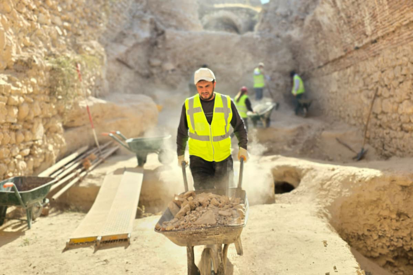 Hasankeyf Kalesi arkeolojik kazıları devam ediyor