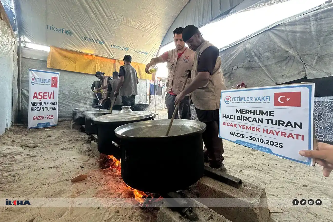 بنیاد ایتام همچنان به توزیع وعده‌های غذایی در غزه ادامه می‌دهد