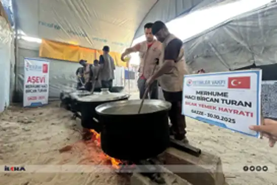 بنیاد ایتام همچنان به توزیع وعده‌های غذایی در غزه ادامه می‌دهد