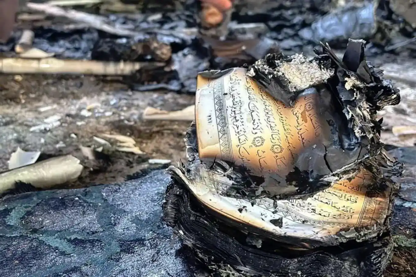 حەماس: سووتاندنی مزگەوتێک لە کەناری ڕۆژئاوا، تاوانێکی قێزەون و دەستدرێژییەکی ئاشکرایە بۆ سەر پیرۆزییەکان