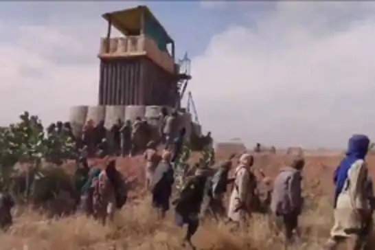 وسط تفاقم أزماتها الأمنية والاقتصادية.. جماعات مرتبطة بالقاعدة  تفرض حصاراً خانقاً على مالي