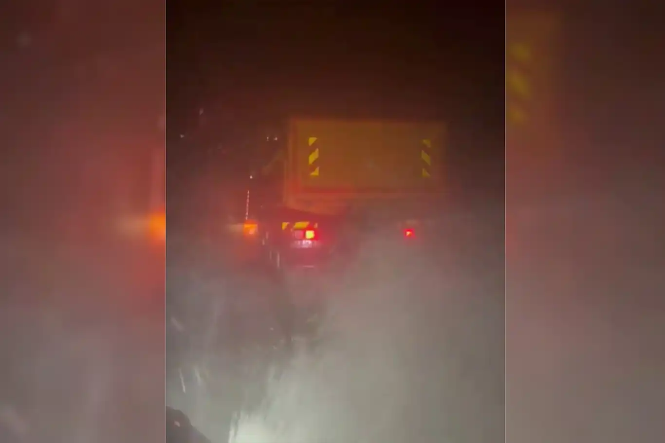 Malatya-Kayseri Karayolu'nda yoğun kar ve tipi: Ekiplerin çalışmaları sürüyor