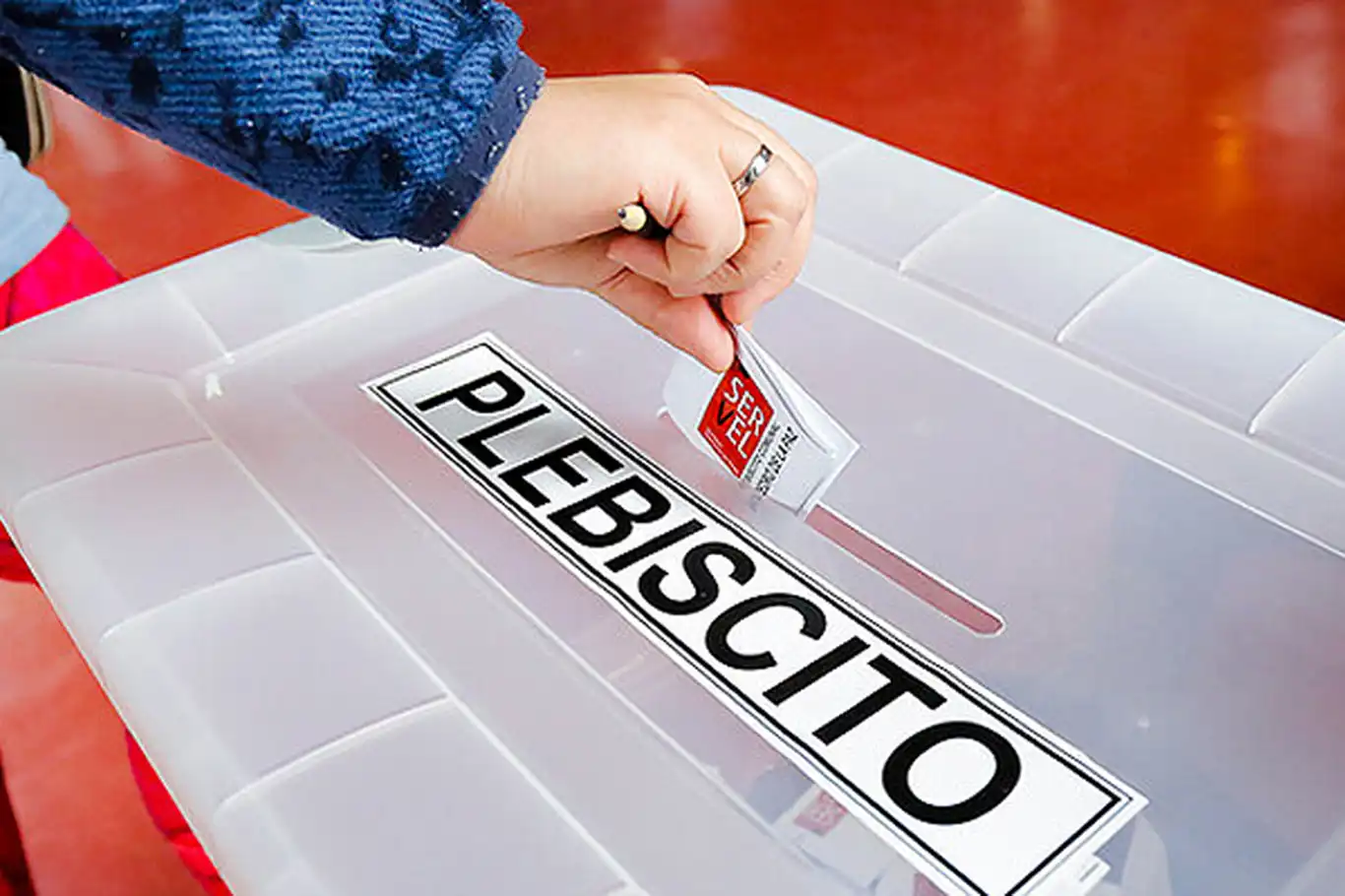 Chile prepares for key presidential election, runoff expected