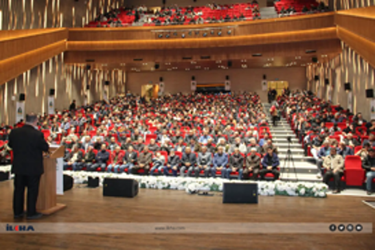  وقف محبي النبي ينظم برنامج "النجوم التي تُنير دربنا" عن الصحابة في باتمان