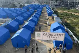 Umut Kervanı: Gazze'ye girmeyi bekleyen on binlerce konteyner var