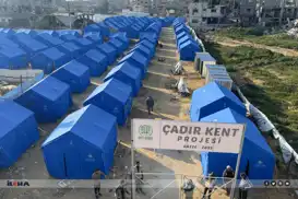 Humanitarian crisis deepens in Gaza as thousands of aid containers remain blocked at Egypt border