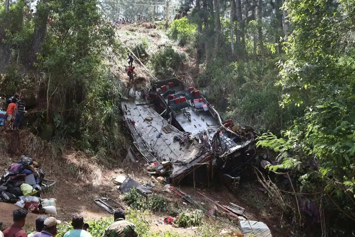 رووداوێکی هاتوچۆ لە ئیکوادۆر: ٢١ کەس کوژران و ٤٠ کەس بریندار بوون