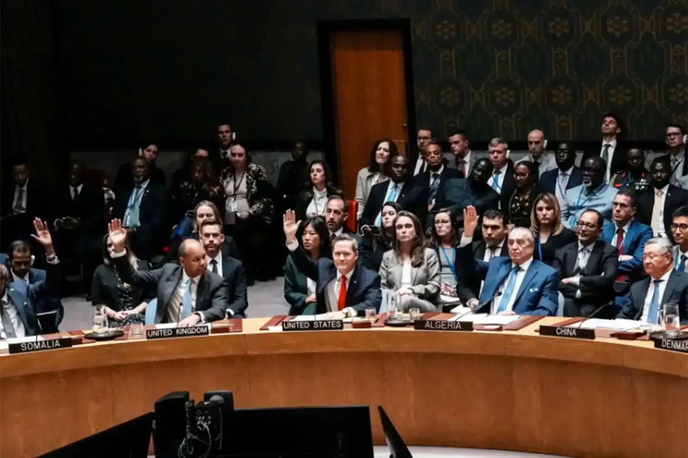 شورای امنیت سازمان ملل، پیش‌نویس آمریکا شامل طرح ترامپ درباره غزه را تصویب کرد