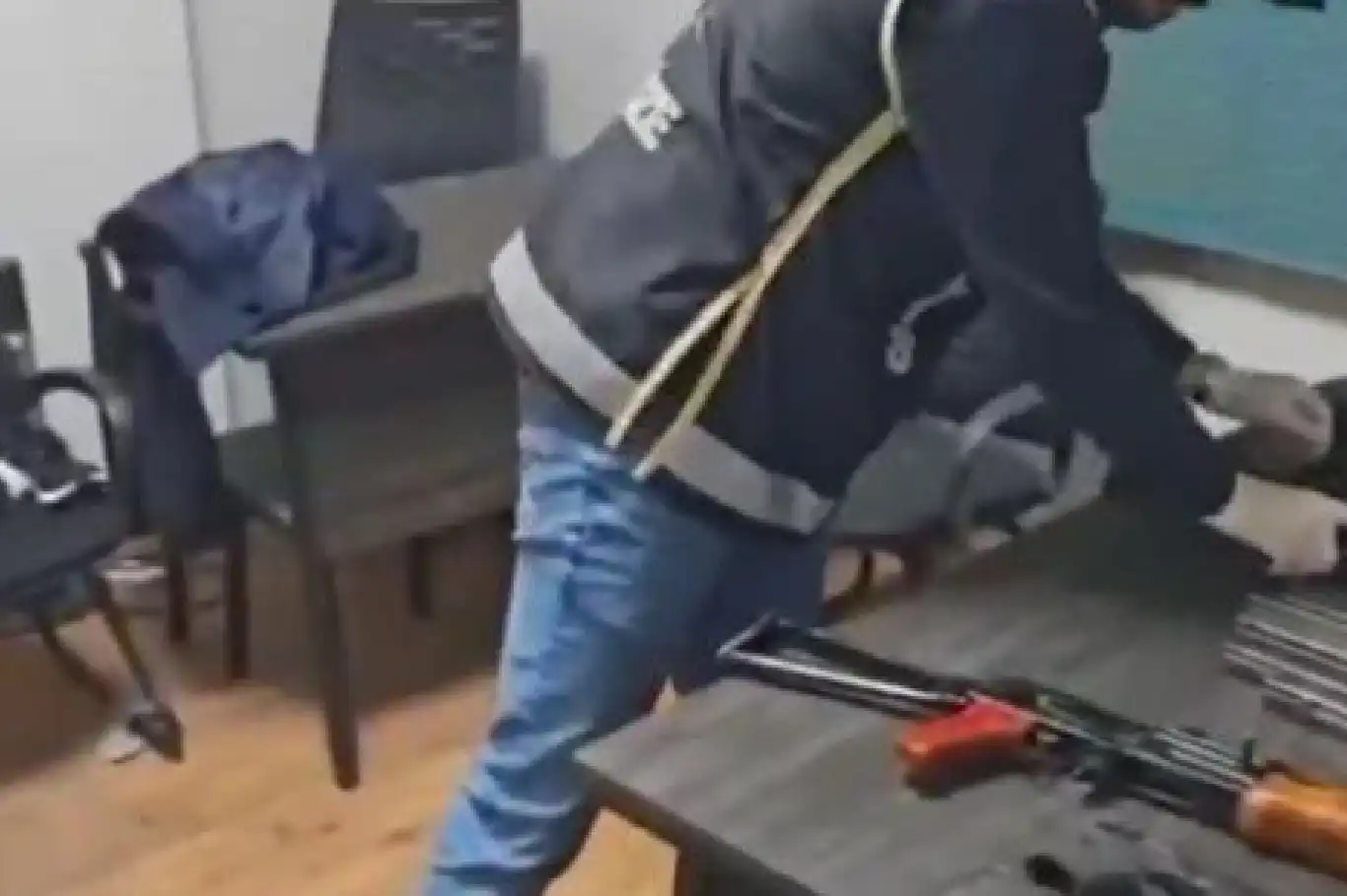 İstanbul’da suç örgütüne operasyon düzenlendi: 8 gözaltı