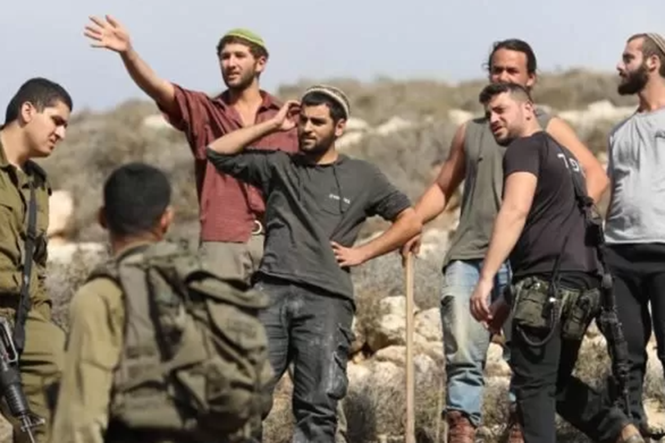 Yahudi çeteler Batı Şeria'da Filistinli çiftçilere saldırdı