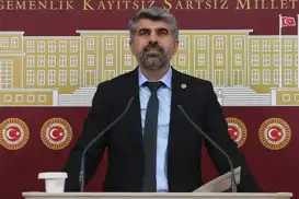 پەرلەمانتاری هودا پار: ئایدۆلۆژیای کەمالیزم پیرۆز دەکرێت؛ لێپرسینەوە لە دژی بیرە جیاوازەکان دەکرێت