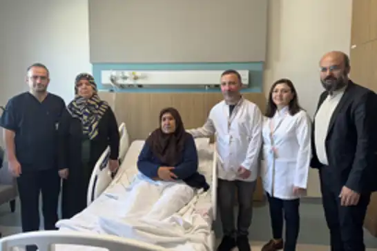 Organları ters tarafta olan hasta başarıyla tedavi edildi